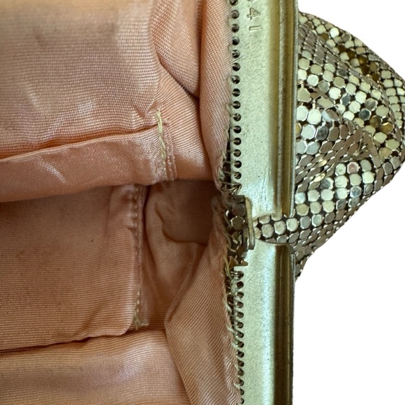 VTG Whiting & Davis Mesh Gold Purse Kiss Lock Mini Evening USA - Picture 8 of 12